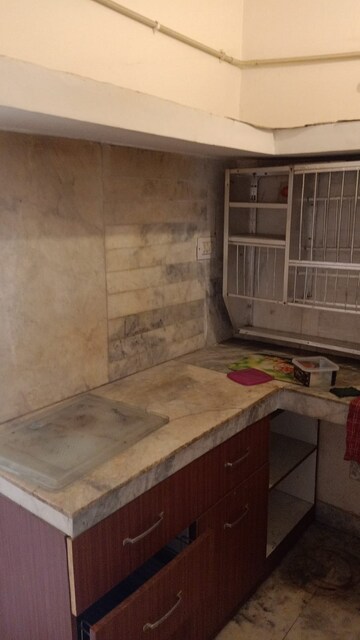 Kitchen in 2 BHK Builder Floor at Sector 16 – for Rent