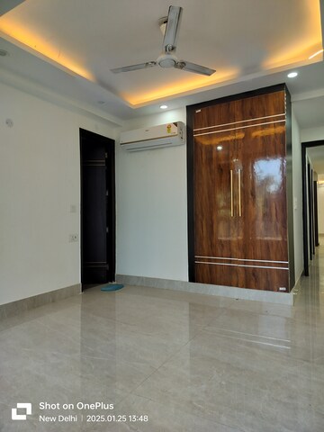 Master Bedroom in 3 BHK Builder Floor at Chattarpur – for Rent