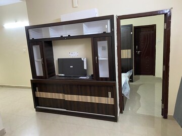 Furnished Amenities in 2 BHK Apartment at Charan Nivas, Chanda Nagar – for Rent