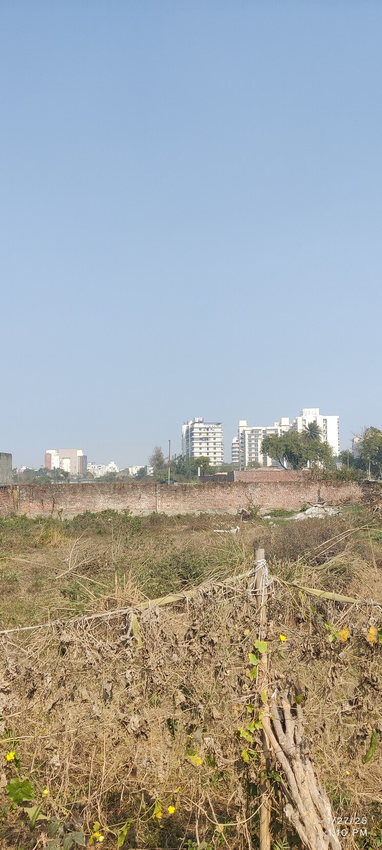 undefined, shatabdi nagar  289 Sq.Yd. Plot In Shatabdi Nagar Meerut 8126177