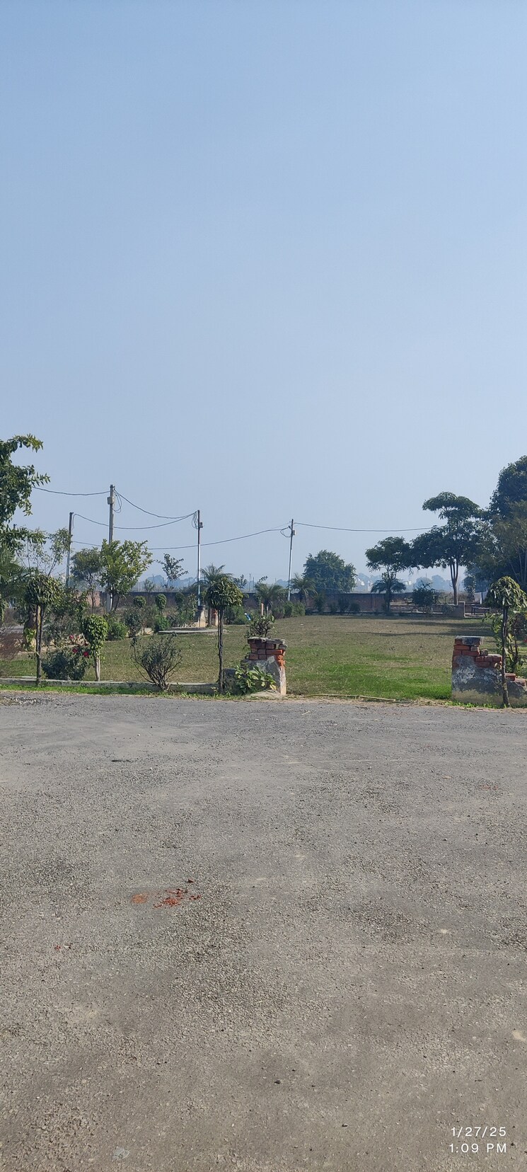 Garden, shatabdi nagar  144 Sq.Yd. Plot In Shatabdi Nagar Meerut 8126200