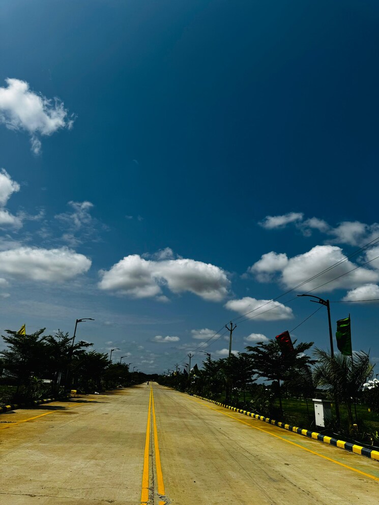 Garden, alekhya-nsr-county  220 Sq.Yd. Plot In Sangareddy Hyderabad 8126193