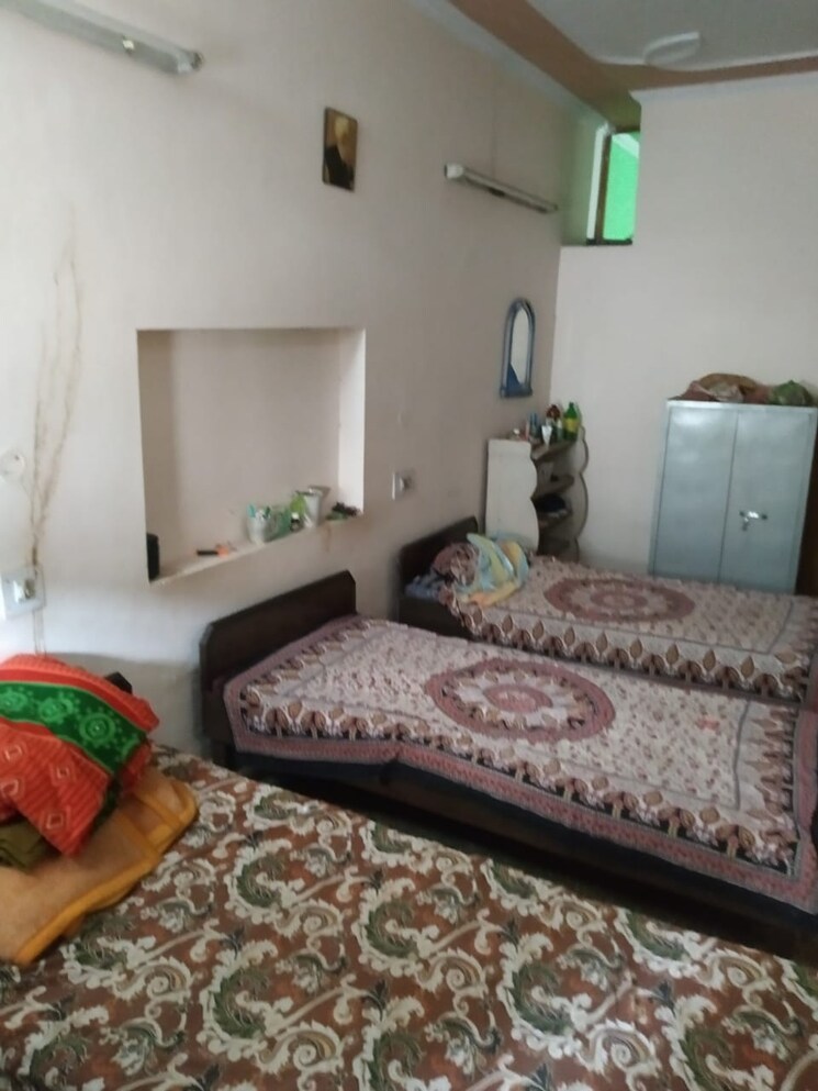 Bedroom, sector 32 2 Bedroom 1000 Sq.Ft. Builder Floor In Sector 32 Chandigarh 8126238