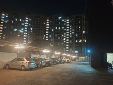 Parking in 2 BHK Apartment at Kohinoor Zen Estate, Kharadi – for Rent