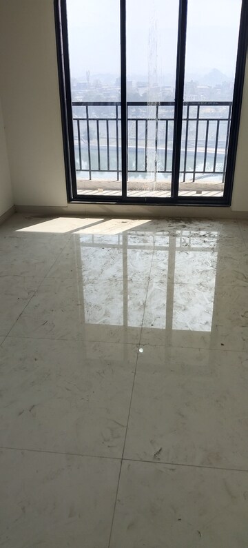 2 BHK Apartment For Rent in Yash Paradise CHS Ltd Ghansoli Navi Mumbai  8126297