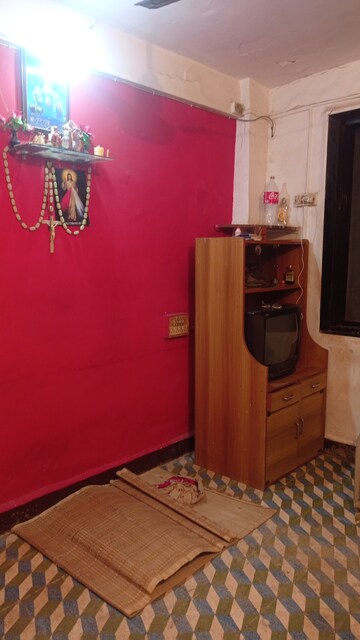 Furnished Amenities in 1 BHK Apartment at Rutuvrat CHS, Dombivli West – for Rent