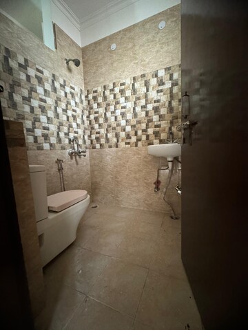 Attached Bathroom in 2 BHK Builder Floor at Chattarpur – for Rent