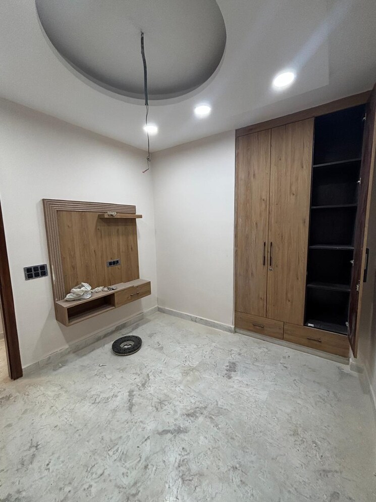 Room, mansarover garden 3 Bedroom 1215 Sq.Ft. Builder Floor In Mansarover Garden Delhi 8126313