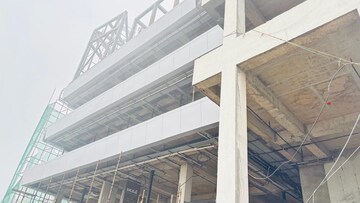 Staircase in  Shop at SKA Arcadia, Wave City – for Sale
