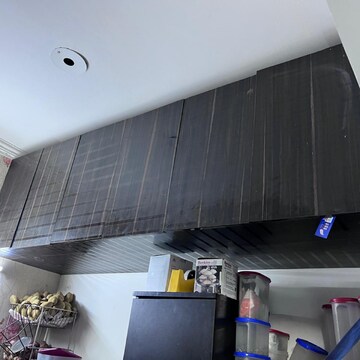 Team Area in 2.5 BHK Apartment at Sethi Max Royale, Sector 76 – for Sale