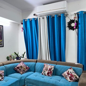 Bedroom in 2.5 BHK Apartment at Sethi Max Royale, Sector 76 – for Sale