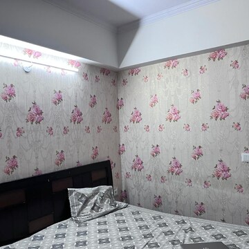 Bedroom in 2.5 BHK Apartment at Sethi Max Royale, Sector 76 – for Sale