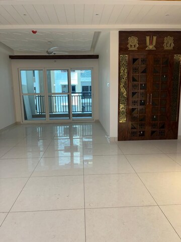 Room in 3 BHK Apartment at INDIS Viva City, Kondapur – for Rent