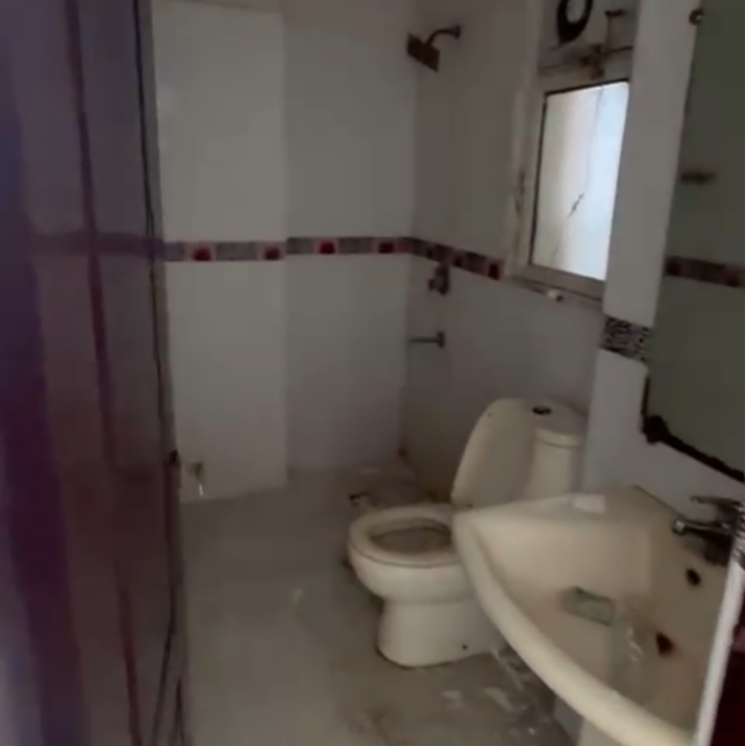 Bathroom, amrapali-platinum 3 Bedroom 1625 Sq.Ft. Apartment In Sector 119 Noida 8126335