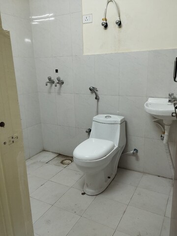 Bathroom in 2 BHK Apartment at Pyramid Elite, Sector 86 – for Rent