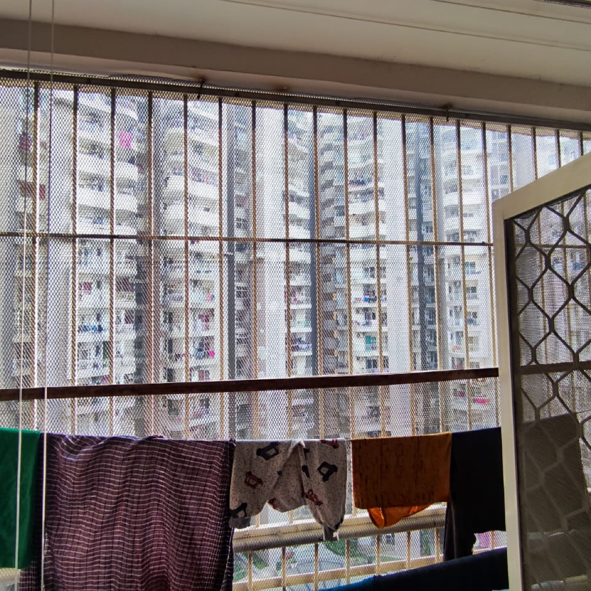 2 BHK Apartment For Sale in Supertech Cape Town