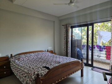 Bedroom in 2 BHK Apartment at Park Avenue, Mussoorie Road – for Rent