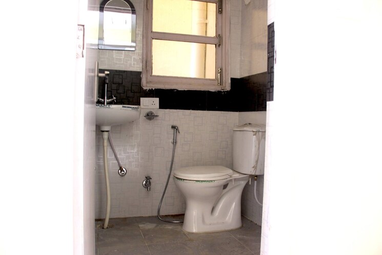 Bathroom, sector 99 3 Bedroom 1609 Sq.Ft. Apartment In Sector 99 Mohali 8126394