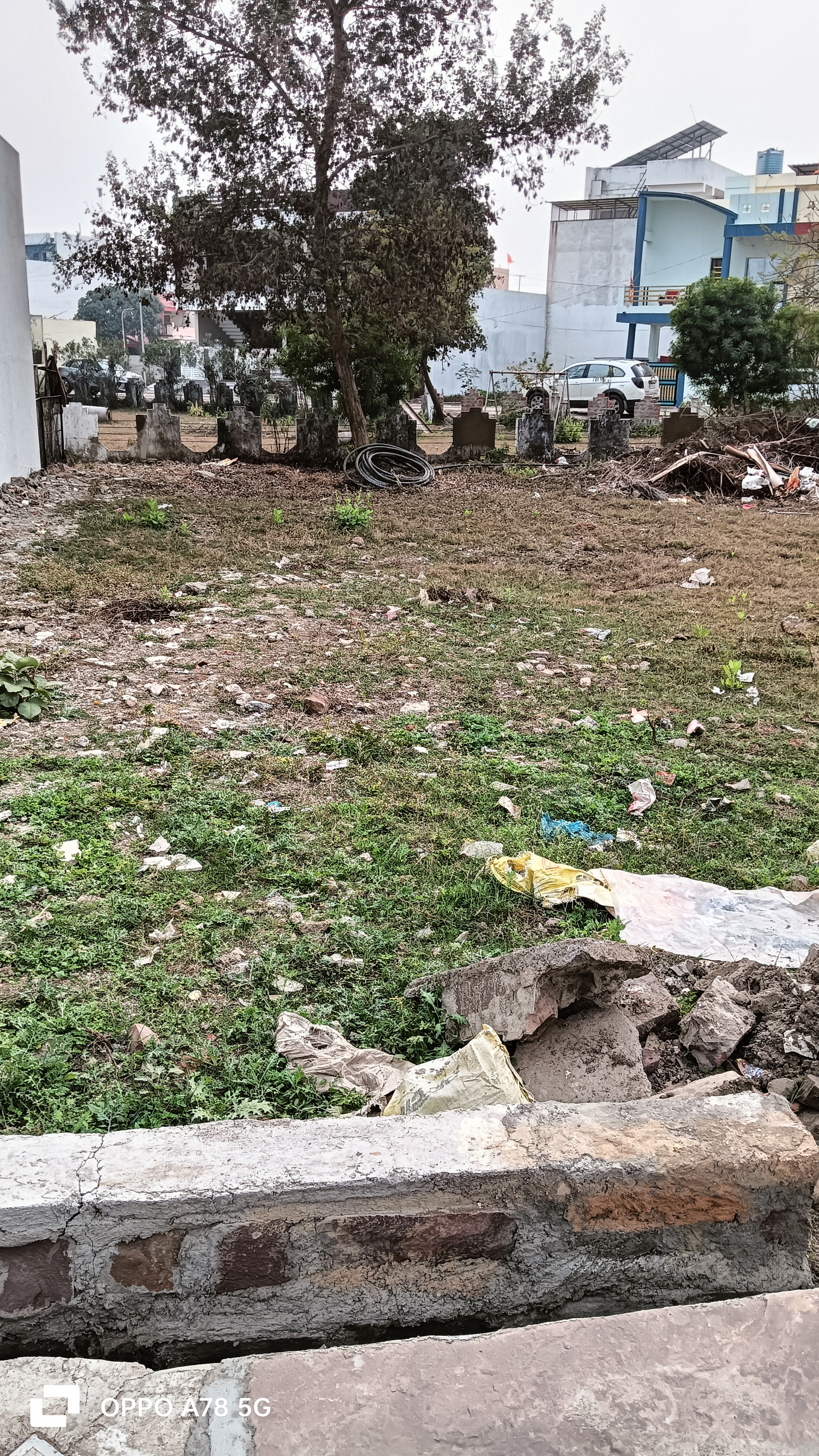 Plot For Sale in Globus Park City