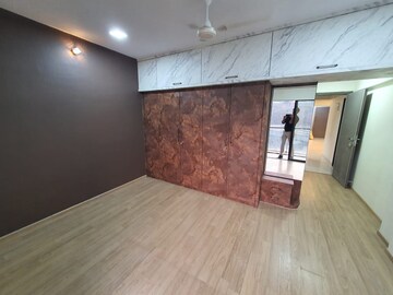 2 BHK Apartment For Rent in Hubtown Hill Crest, Andheri East
