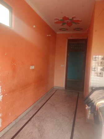 1 BHK Apartment For Rent in Sant Nagar Delhi  8126507