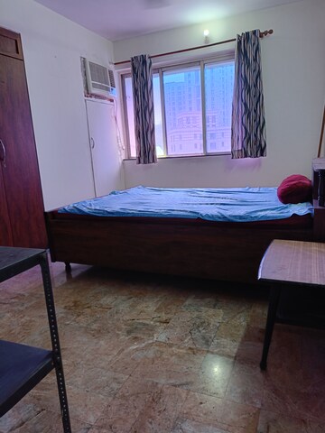 Bedroom in 1 BHK Apartment at Hiranandani Estate Penrith, Ghodbunder Road – for Rent