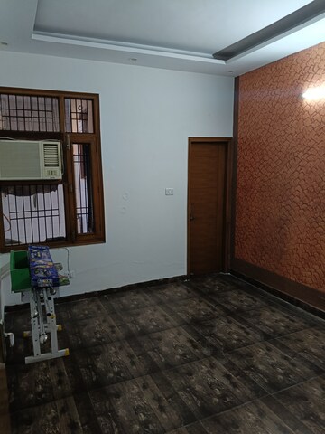 Room in 2 BHK Builder Floor at Dhakoli Village – for Sale