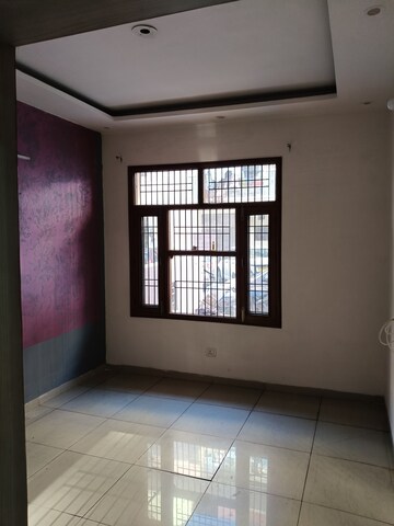 Room in 2 BHK Builder Floor at Dhakoli Village – for Sale
