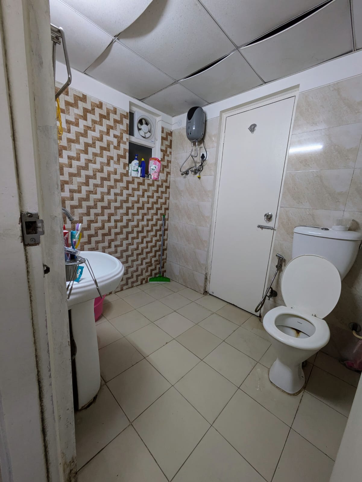 3 BHK + Pooja Room 1402 Sq.Ft. Apartment in AIG Park Avenue