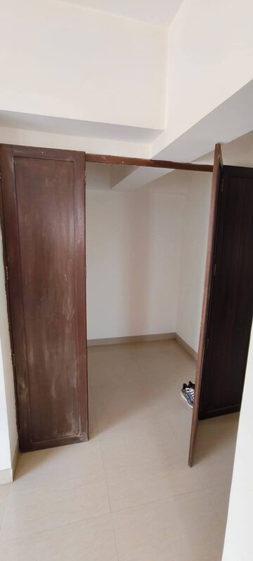 Bedroom in 2 BHK Apartment at Mermit Tower, Lower Parel – for Rent
