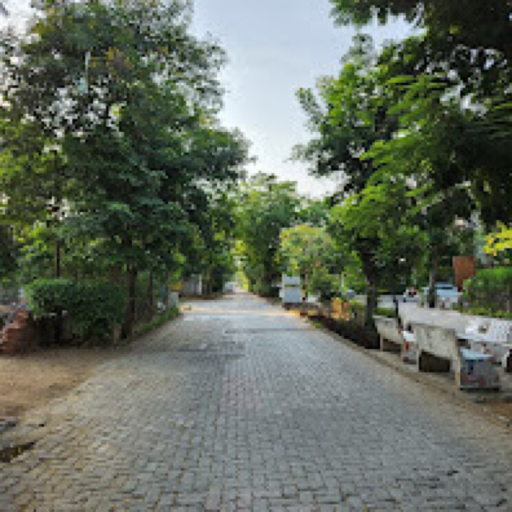 Exterior View, science city  1250 Sq.Yd. Plot In Science City Ahmedabad 8126690