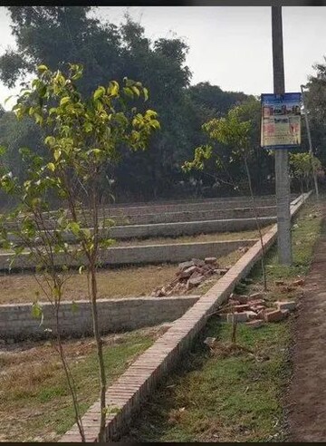  Plot For Sale in Sikandrabad
