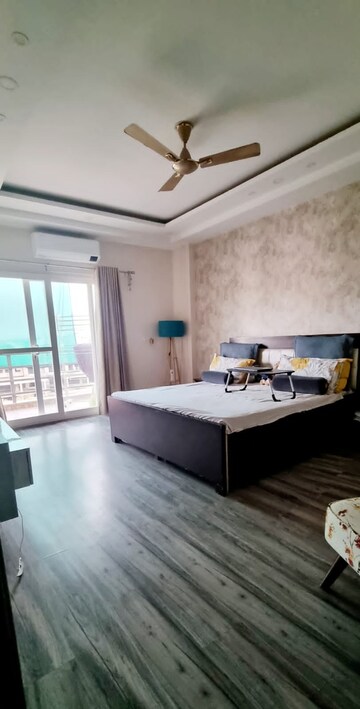 Kitchen in 3.5 BHK Builder Floor at Ansal API Esencia, Sector 67 – for Rent