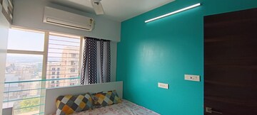 Bedroom in 1.5 BHK Apartment at Vakola – for Rent