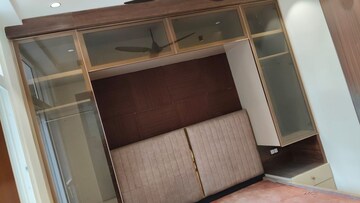 Furnished Amenities in 2 BHK Builder Floor at Dwarka Mor – for Sale