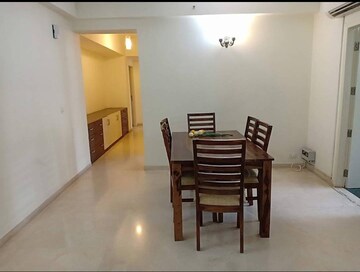 Living Room in 4 BHK Apartment at DLF The Icon, Dlf Phase V – for Rent