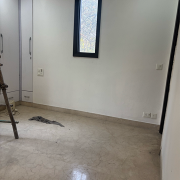 Room in 3 BHK Builder Floor at Saket – for Sale
