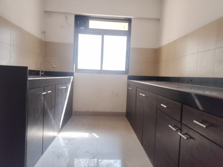 Kitchen, lodha-splendora 3 Bedroom 952 Sq.Ft. Apartment In Ghodbunder Road Thane 8126825