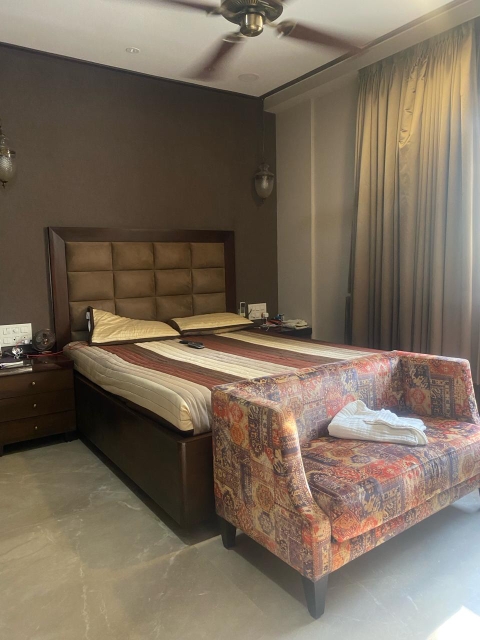 3.5 BHK + Servant Room Apartment For Sale in Pleasant Park 