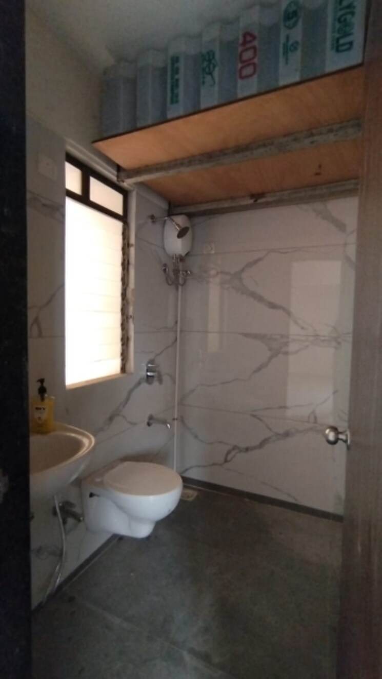 Bathroom, raunak-city-sector-4-d4 2 Bedroom 904 Sq.Ft. Apartment In Kalyan West Thane 8126841