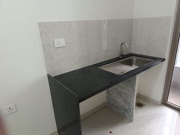 Kitchen in 2 BHK Apartment at Kalpataru Paramount, Kapur Bawdi – for Rent