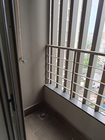 Balcony in 2 BHK Apartment at Kalpataru Paramount, Kapur Bawdi – for Rent