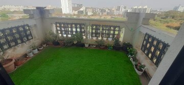 2 BHK Apartment For Rent in Brahma Emerald County, Kondhwa