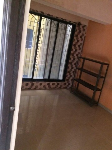 Room in 2 BHK Apartment at Chamunda Residency, Ghansoli – for Rent