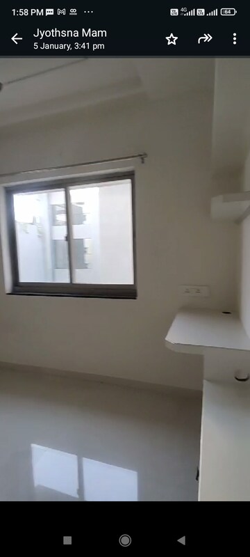 Room in 2.5 BHK Apartment at Frontline Seven, Kokapet – for Rent