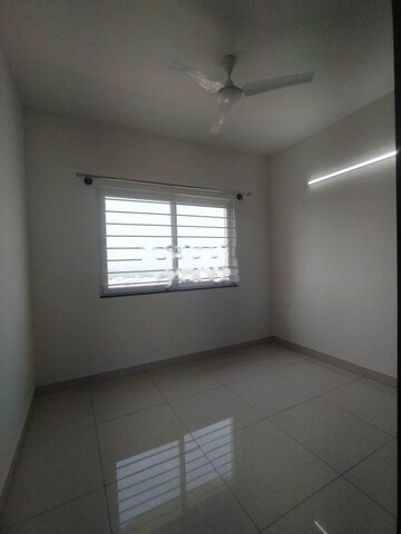 Room in 2 BHK Apartment at Provident Park Square, Kanakapura Road – for Rent