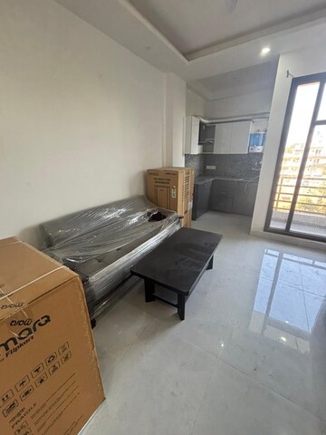 Living Room in 1 BHK Builder Floor at Sector 52 – for Rent