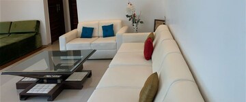 Team Area in 2.5 BHK Apartment at Oberoi Realty Splendor, Jogeshwari East – for Rent