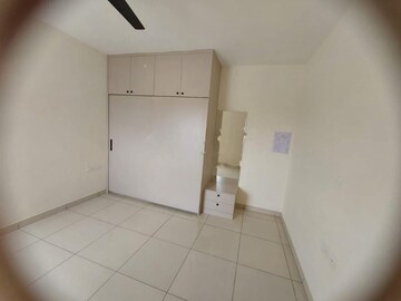 Bathroom in 3 BHK Apartment at Prestige Jindal City, Bagalakunte – for Rent