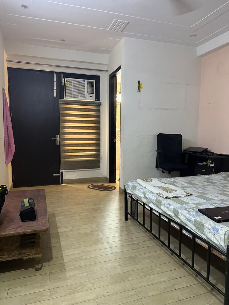 Kitchen, vipul-world-floors 3 Bedroom 1500 Sq.Ft. Builder Floor In Sector 48 Gurgaon 8127042